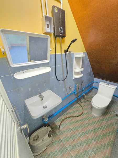 หมู่บ้านภูมิใจนิเวศน์1 สุขสวัสดิ์, สมุทรปราการ, ในคลองบางปลากด, พระสมุทรเจดีย์, สมุทรปราการ, 120 ตร.ม., ทาวน์เฮ้าส์ ขาย, โดย The Best Property  นอม, 500160780 - DDproperty.com