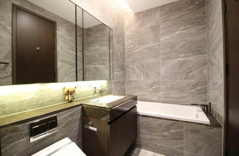 The Esse Sukhumvit 36, Bangkok, Soi Sukhumvit 36, Sukhumvit Road, Phra Kanong, Khlong Toei, Bangkok, 1 Bedroom, 43 sqm, Condo For Rent, by Nakarin Sookpaiboon, 500160815 - DDproperty.com