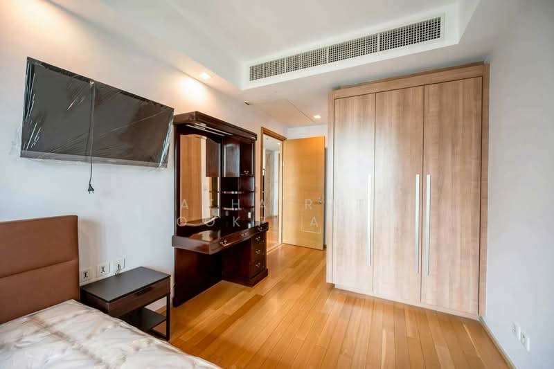 Prive by Sansiri, Bangkok, 68 Soi Ruamrudee, Wireless Road, Lumphini, Pathum Wan, Bangkok, 3 Bedrooms, 154 sqm, Condo For Rent, by Hathairat  Rookphan  , 500160816 - DDproperty.com