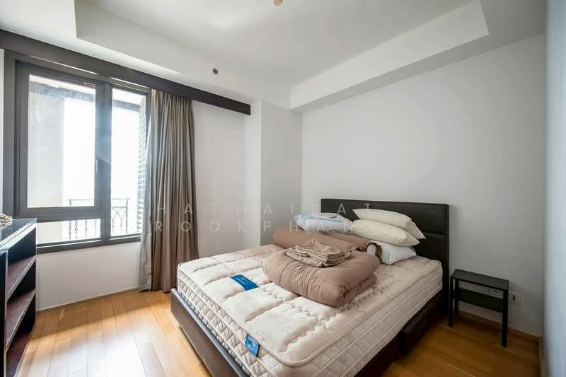 Prive by Sansiri, Bangkok, 68 Soi Ruamrudee, Wireless Road, Lumphini, Pathum Wan, Bangkok, 3 Bedrooms, 154 sqm, Condo For Rent, by Hathairat  Rookphan  , 500160816 - DDproperty.com