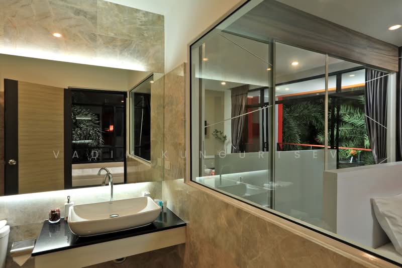 Nai Harn Beach Condominium : ในหาน บีช คอนโด, ภูเก็ต, ซอยสวนวัด, ราไวย์, เมืองภูเก็ต, ภูเก็ต, 120 ตร.ม., คอนโด ให้เช่า, โดย Vadim Kungurtsev, 500160832 - DDproperty.com