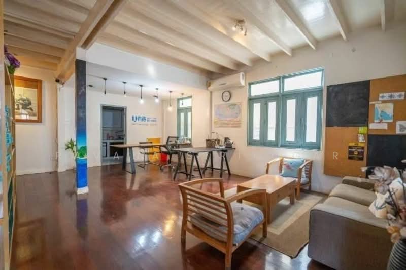 5-BR House, Bangkok, Khlong Toei, Khlong Toei, Bangkok, 5 Bedrooms, 250 sqm, Single Detached House For Rent, by Pavana Sirikogar, 500160839 - DDproperty.com