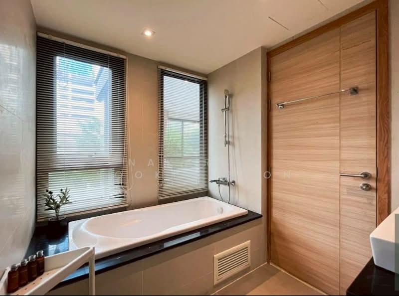 Socio Reference 61, Bangkok, Sukhumvit 61, Khlongtoei Nua, Watthana, Bangkok, 2 Bedrooms, 68 sqm, Condo For Rent, by Nakarin Sookpaiboon, 500160883 - DDproperty.com