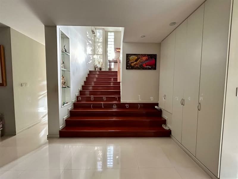 บ้านเดี่ยว 3 ชั้น 260 ตร.ว. บ้านเดี่ยว ซอยวิภาวดี-รังสิต60 แยก18-1-2, กรุงเทพ, ตลาดบางเขน, หลักสี่, กรุงเทพ, 1,100 ตร.ม., บ้านเดี่ยว ขาย, โดย คุณ ชลธิชา ไชยวงค์ (ไอซ์), 500160893 - DDproperty.com