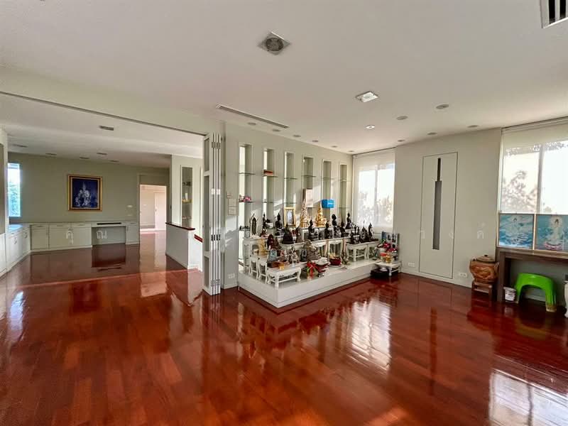 บ้านเดี่ยว 3 ชั้น 260 ตร.ว. บ้านเดี่ยว ซอยวิภาวดี-รังสิต60 แยก18-1-2, กรุงเทพ, ตลาดบางเขน, หลักสี่, กรุงเทพ, 1,100 ตร.ม., บ้านเดี่ยว ขาย, โดย คุณ ชลธิชา ไชยวงค์ (ไอซ์), 500160893 - DDproperty.com