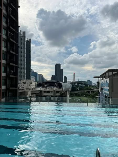 Life Asoke, Bangkok, Asoke-Dindang Road, Bang Kapi, Huai Khwang, Bangkok, 1 Bedroom, 30 sqm, Condo For Rent, by Hathairat Rookphan , 500160916 - DDproperty.com