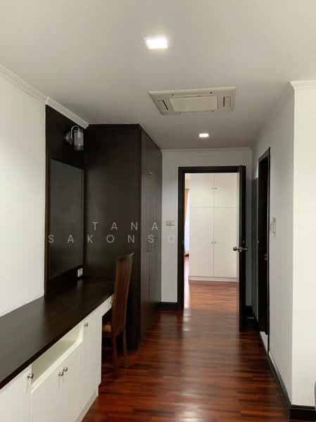 Acadamia Grand Tower, Bangkok, Soi Sukhumvit 43, Khlong Tan Nua, Watthana, Bangkok, 2 Bedrooms, 121 sqm, Condo For Rent, by Tanapat Sakonsontised, 500160972 - DDproperty.com