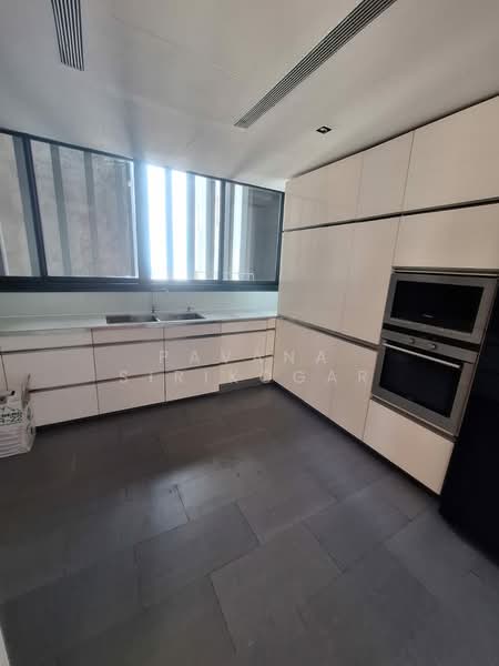 The Met Sathorn, Bangkok, 123 South Sathorn Road, Thung Maha Mek, Sathon, Bangkok, 4 Bedrooms, 544 sqm, Condo For Rent, by Pavana Sirikogar, 500160984 - DDproperty.com