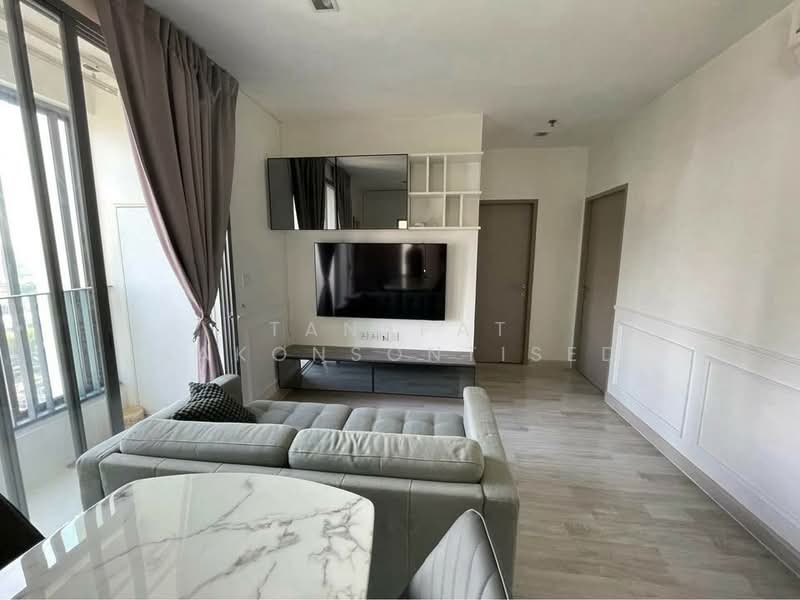 IDEO MOBI Sukhumvit 81, Bangkok, 2097 Sukhumvit Road, Bang Chak, Phra Khanong, Bangkok, 2 Bedrooms, 44 sqm, Condo For Rent, by Tanapat Sakonsontised, 500161028 - DDproperty.com