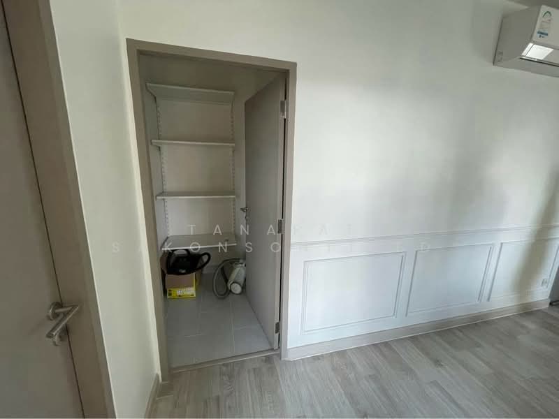 IDEO MOBI Sukhumvit 81, Bangkok, 2097 Sukhumvit Road, Bang Chak, Phra Khanong, Bangkok, 2 Bedrooms, 44 sqm, Condo For Rent, by Tanapat Sakonsontised, 500161028 - DDproperty.com