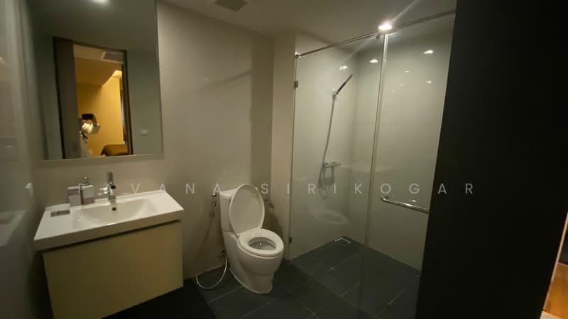 Circle S Sukumvit 12, Bangkok, Soi Sukumvit 12, Khlong Toei, Khlong Toei, Bangkok, 2 Bedrooms, 83 sqm, Condo For Rent, by Pavana Sirikogar, 500161029 - DDproperty.com