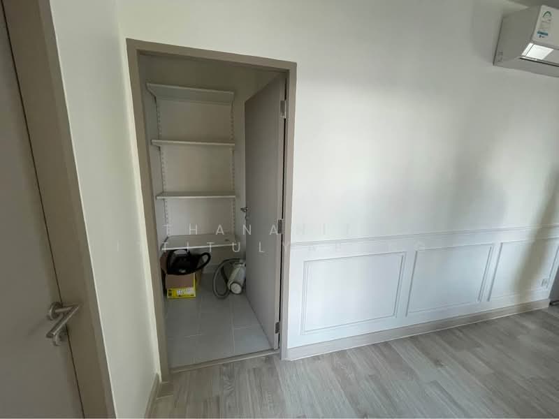 IDEO MOBI Sukhumvit 81, Bangkok, 2097 Sukhumvit Road, Bang Chak, Phra Khanong, Bangkok, 2 Bedrooms, 44 sqm, Condo For Rent, by Thananith Ittitulyapong, 500161036 - DDproperty.com