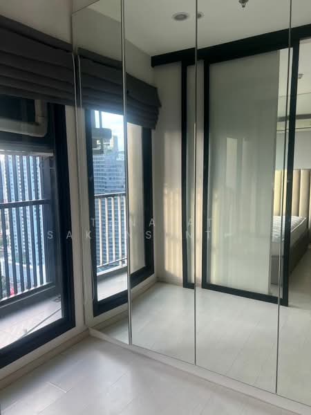 Life Asoke, Bangkok, Asoke-Dindang Road, Bang Kapi, Huai Khwang, Bangkok, 1 Bedroom, 34 sqm, Condo For Rent, by Tanapat Sakonsontised, 500161058 - DDproperty.com