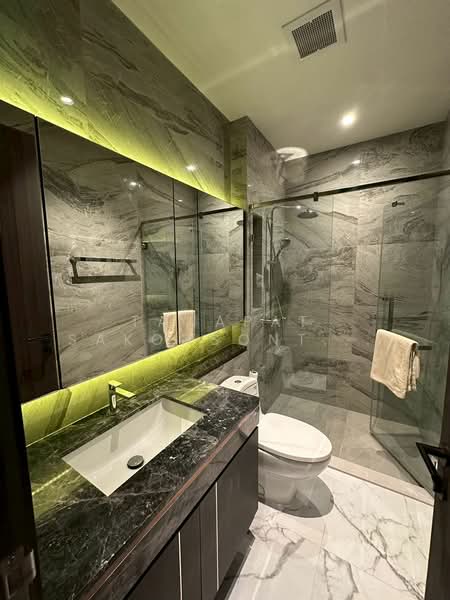 LAVIQ Sukhumvit 57, Bangkok, Soi Sukhumvit 57, Sukhumvit Road, Khlong Tan Nua, Watthana, Bangkok, 3 Bedrooms, 115 sqm, Condo For Rent, by Tanapat Sakonsontised, 500161064 - DDproperty.com