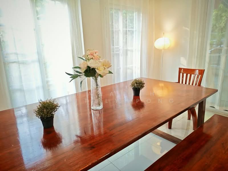 Urban Sathorn, Bangkok, Ratchaphruek Road, Bang Chak, Phasi Charoen, Bangkok, 4 Bedrooms, 300 sqm, Townhouse For Rent, by Thananith Ittitulyapong, 500161076 - DDproperty.com