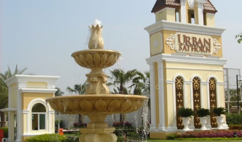 Urban Sathorn, Bangkok, Ratchaphruek Road, Bang Chak, Phasi Charoen, Bangkok, 4 Bedrooms, 300 sqm, Townhouse For Rent, by Thananith Ittitulyapong, 500161076 - DDproperty.com