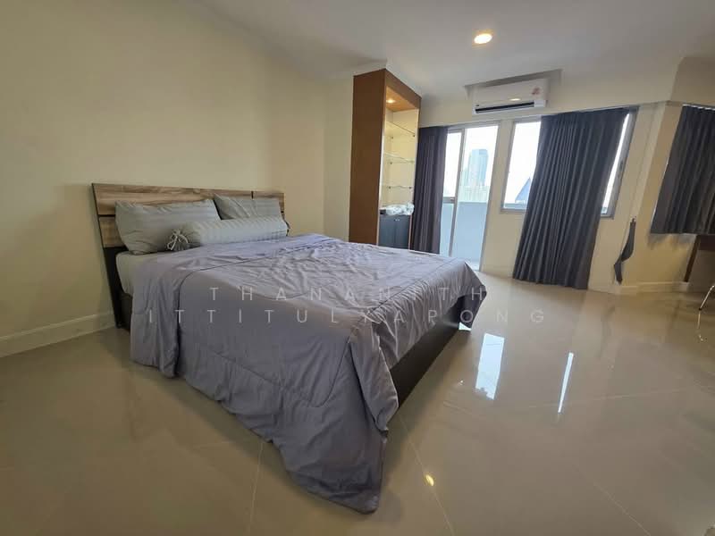 Witthayu Complex, Bangkok, 1673 New Petchaburi Road, Makkasan, Ratchathewi, Bangkok, 2 Bedrooms, 86 sqm, Condo For Sale, by Thananith Ittitulyapong, 500161081 - DDproperty.com
