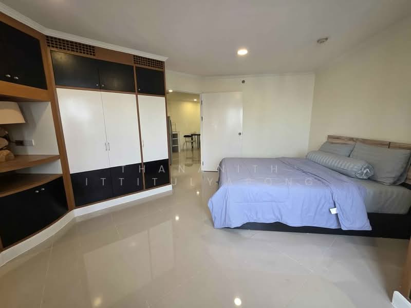 Witthayu Complex, Bangkok, 1673 New Petchaburi Road, Makkasan, Ratchathewi, Bangkok, 2 Bedrooms, 86 sqm, Condo For Sale, by Thananith Ittitulyapong, 500161081 - DDproperty.com