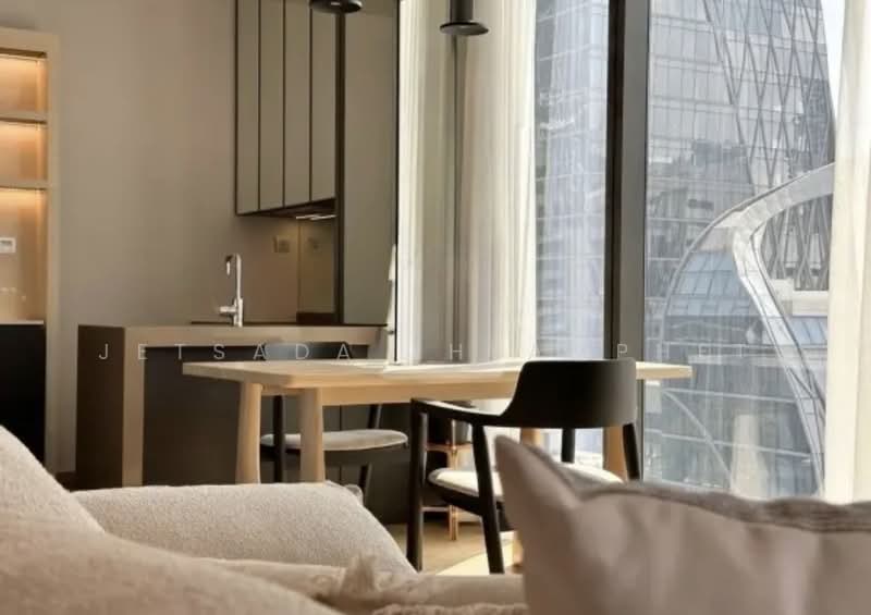 28 Chidlom, Bangkok, 28 Chit Lom Alley, Lumphini, Pathum Wan, Bangkok, 1 Bedroom, 47 sqm, Condo For Rent, by Jetsada Theamphet, 500161102 - DDproperty.com