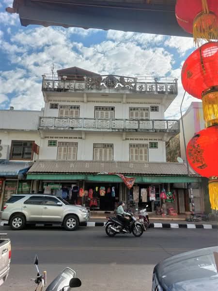 For Sale - ตึกสำนักงาน 4 ชั้น 111.5 ตร.ว. ใกล้ตลาดอินโดจีน ถนนสมุทรศักดารักษ์ เมืองมุกดาหาร, Mukdahan