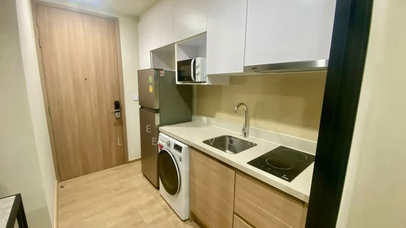 Noble Around Sukhumvit 33, Bangkok, 17 Soi Sukhumvit 33, Khlong Tan Nua, Watthana, Bangkok, 1 Bedroom, 30 sqm, Condo For Rent, by Settawut Leenavong, 500161151 - DDproperty.com