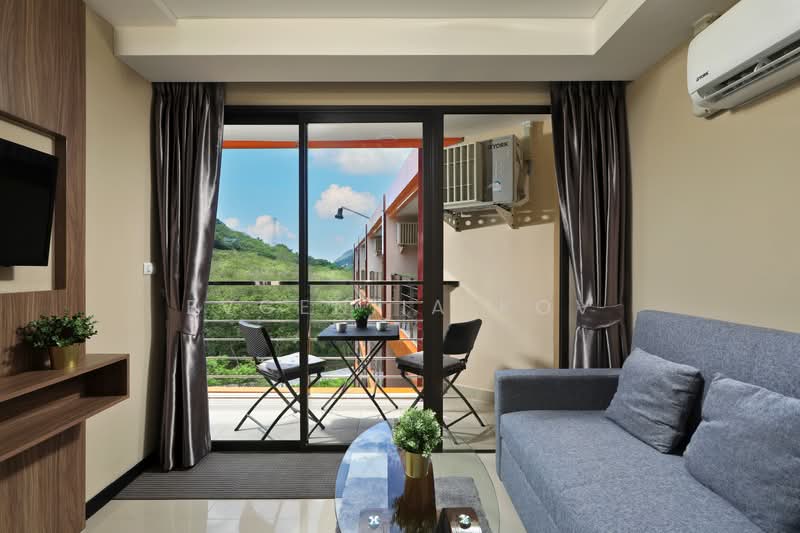 ขาย - Naiharn Sea Condominium : ในหาน ซี คอนโดมิเนียม, ภูเก็ต