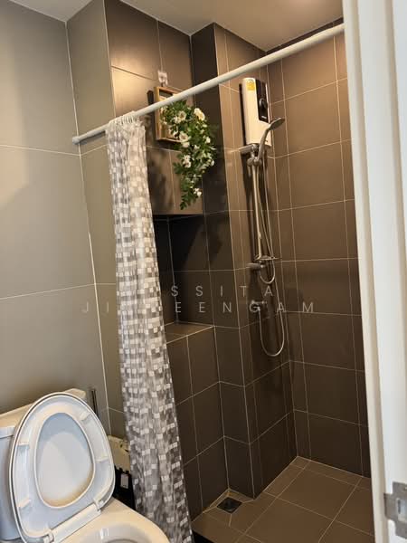 Elio Sathorn-Wutthakat, Bangkok, Kanlapaphruek Road, Bangko, Chom Thong, Bangkok, 1 Bedroom, 35 sqm, Condo For Rent, by Nissita Jitreengam, 500161184 - DDproperty.com