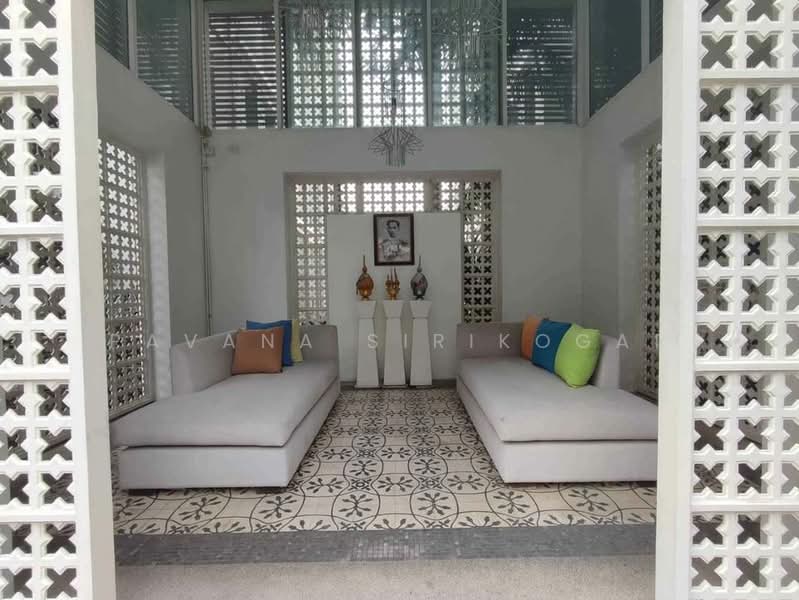 The Bangkok Sathorn-Taksin, Bangkok, Krung Thonburi, Bang Lam Phu Lang, Khlong San, Bangkok, 2 Bedrooms, 71 sqm, Condo For Rent, by Pavana Sirikogar, 500161185 - DDproperty.com