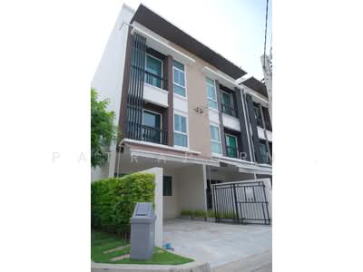 ขาย - Baan Klang Muang Chokchai 4 : บ้านกลางเมือง โชคชัย 4, กรุงเทพ