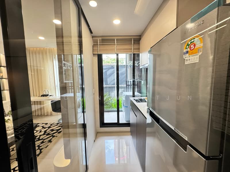 LIFE JJ Interchange Pet Pal, Bangkok, Samsen Nai, Phaya Thai, Bangkok, 1 Bedroom, 28 sqm, Condo For Sale, by Rungkan Wijitjun, 500161213 - DDproperty.com