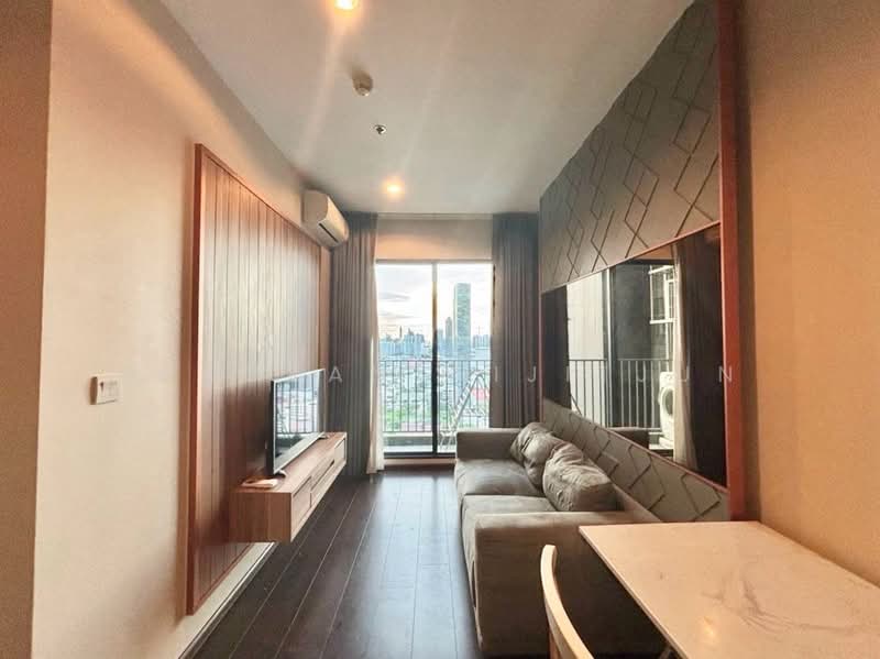 For Sale - C Ekkamai, Bangkok