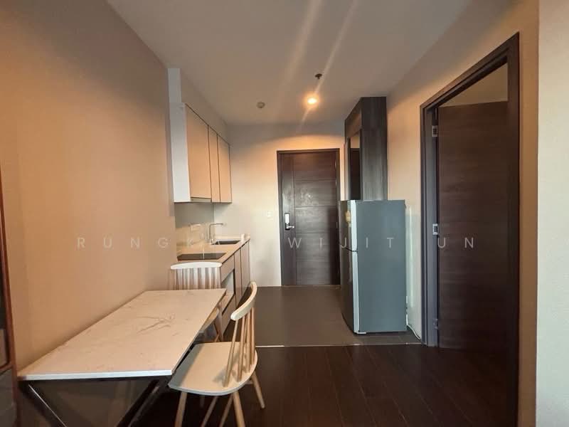 For Sale - C Ekkamai, Bangkok