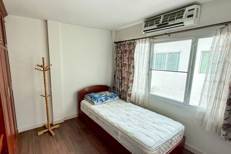 Town Plus Kaset - Nawamin, Bangkok, Klong Lamcheak Road, Nuan Chan, Bueng Kum, Bangkok, 1 Bedroom, 170 sqm, Townhouse For Sale, by สง่าชัย ไทรทองคำ, 500161233 - DDproperty.com