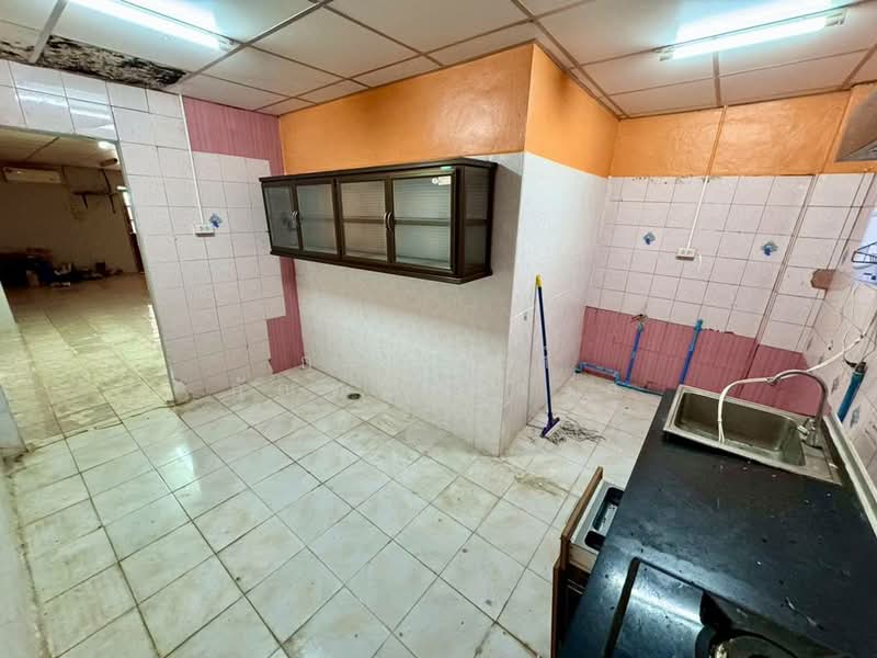 ขาย ทาวน์เฮ้าส์ หมู่บ้าน เพชรสยามวิลล่า สำเพ็ง 2-กัลปพฤกษ์, Bangkok, Bang Khae, Bang Khae, Bangkok, 2 Bedrooms, 80 sqm, Townhouse For Sale, by กรณวัสส์ กัณฑวัสส์วงส์, 500161256 - DDproperty.com