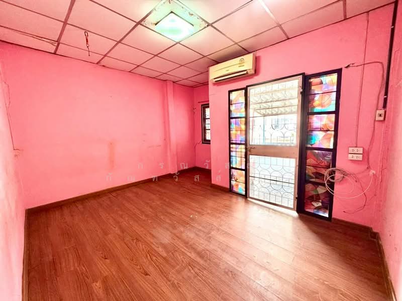 ขาย ทาวน์เฮ้าส์ หมู่บ้าน เพชรสยามวิลล่า สำเพ็ง 2-กัลปพฤกษ์, Bangkok, Bang Khae, Bang Khae, Bangkok, 2 Bedrooms, 80 sqm, Townhouse For Sale, by กรณวัสส์ กัณฑวัสส์วงส์, 500161256 - DDproperty.com