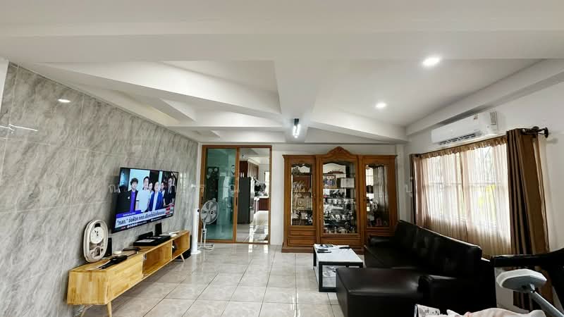 บ้านธรรมสุธีร์ บางเดื่อ, Pathum Thani, ปทุมธานี-บางคูวัด, Bang Dua, Muang Pathum Thani, Pathum Thani, 4 Bedrooms, 270 sqm, Single Detached House For Sale, by คุณ ภรณ์ทิพย์ (ปุ๋ย), 500161266 - DDproperty.com