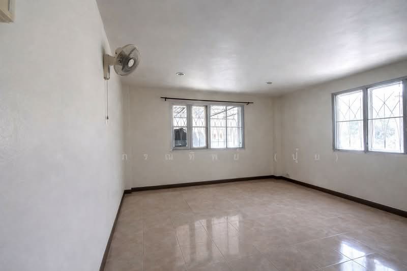 บ้านธรรมสุธีร์ บางเดื่อ, Pathum Thani, ปทุมธานี-บางคูวัด, Bang Dua, Muang Pathum Thani, Pathum Thani, 4 Bedrooms, 270 sqm, Single Detached House For Sale, by คุณ ภรณ์ทิพย์ (ปุ๋ย), 500161266 - DDproperty.com