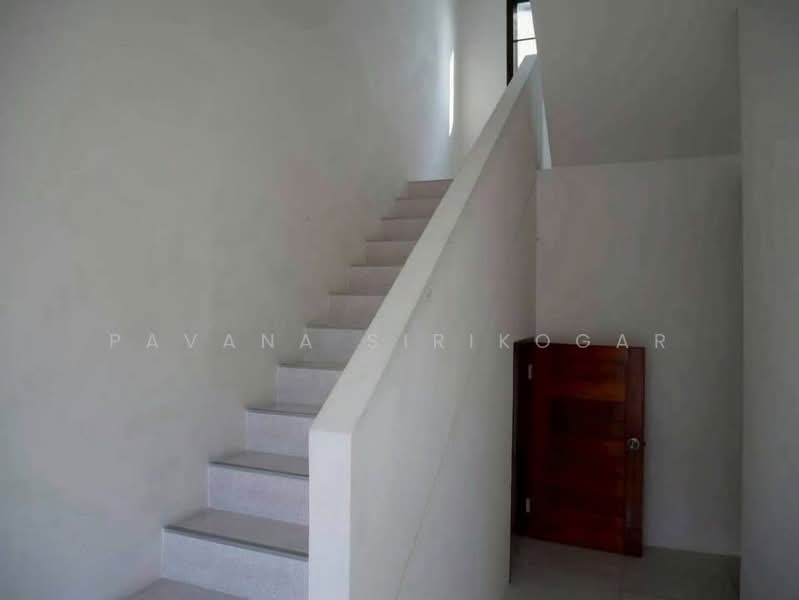 5-BR Townhouse, Bangkok, Chan Kasem, Chatuchak, Bangkok, 5 Bedrooms, 300 sqm, Townhouse For Rent, by Pavana Sirikogar, 500161280 - DDproperty.com