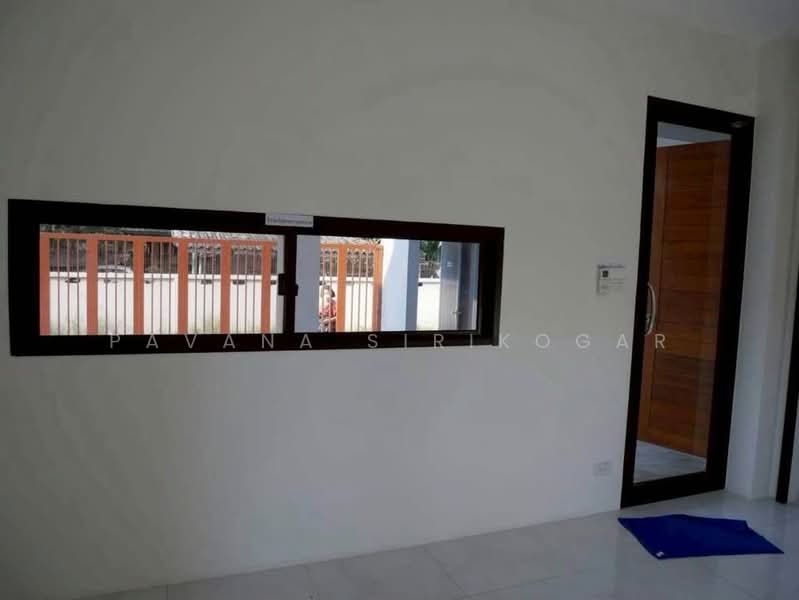 5-BR Townhouse, Bangkok, Chan Kasem, Chatuchak, Bangkok, 5 Bedrooms, 300 sqm, Townhouse For Rent, by Pavana Sirikogar, 500161280 - DDproperty.com