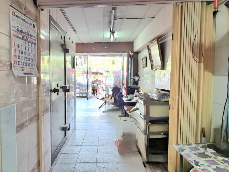 2-BR Townhouse, Bangkok, Lat Yao, Chatuchak, Bangkok, 2 Bedrooms, 296 sqm, Townhouse For Rent, by Pavana Sirikogar, 500161298 - DDproperty.com