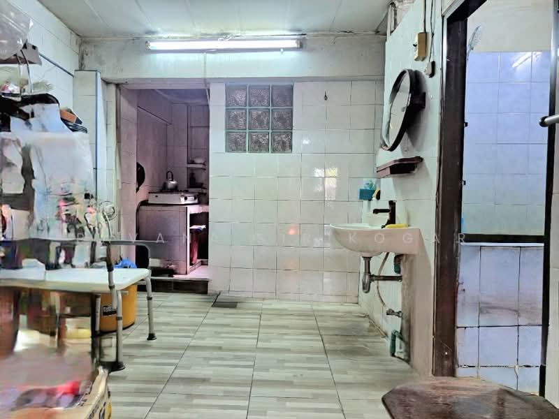 2-BR Townhouse, Bangkok, Lat Yao, Chatuchak, Bangkok, 2 Bedrooms, 296 sqm, Townhouse For Rent, by Pavana Sirikogar, 500161298 - DDproperty.com