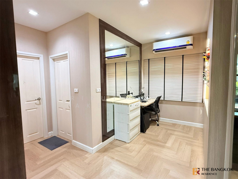 Golden Village Onnut-Pattanakan, Bangkok, Soi On Nut 65 Yak14, Prawet, Prawet, Bangkok, 4 Bedrooms, 330 sqm, Single Detached House For Sale, by Sirirut Havee Akehurst, 500161316 - DDproperty.com