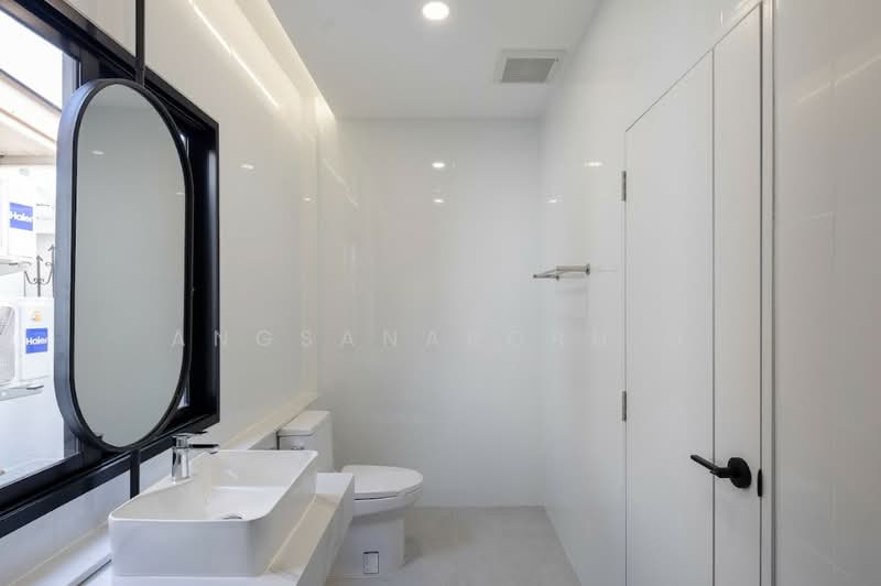 เสนานิเวศน์ 1, Bangkok, Chorake Bua, Lat Phrao, Bangkok, 3 Bedrooms, 200 sqm, Single Detached House For Sale, by Angsanaporn D, 500161328 - DDproperty.com