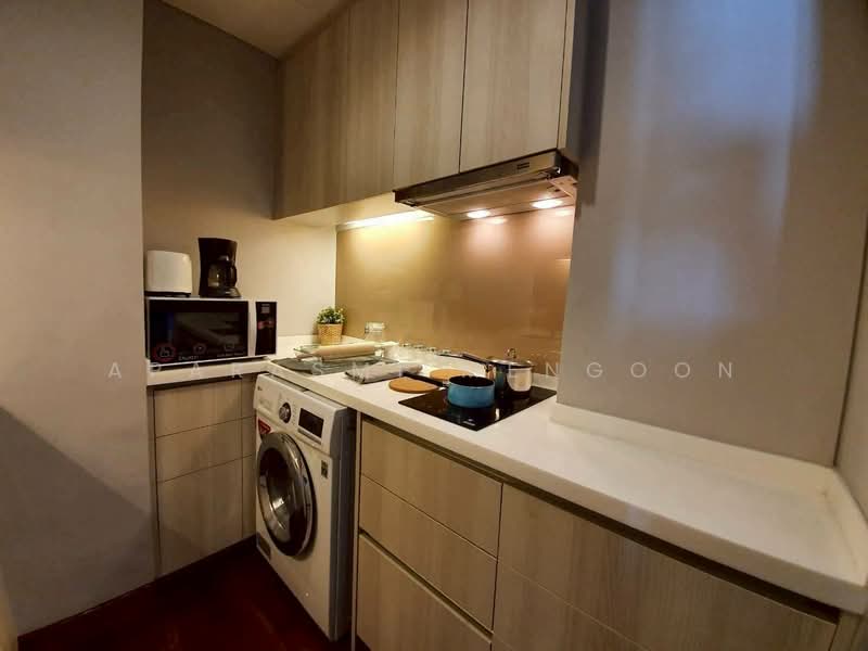 The Lumpini 24, Bangkok, Sukhumvit 24 Road, Khong Tan, Khlong Toei, Bangkok, 2 Bedrooms, 55 sqm, Condo For Rent, by Aparasmi Mengoon, 500161344 - DDproperty.com