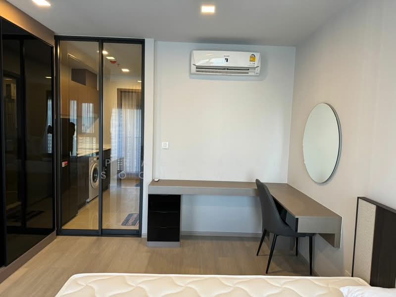 Life Phahon-Ladprao, Bangkok, 996 Phahonyothin Road, Jom Phon, Chatuchak, Bangkok, Studio, 29 sqm, Condo For Rent, by Praewpakar Soontawong, 500161350 - DDproperty.com