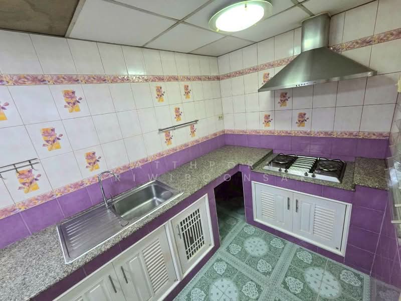 เปี่ยมสุข, Nonthaburi, สุขาประชาสรรค์2, Bang Phut, Pak Kret, Nonthaburi, 3 Bedrooms, 90 sqm, Townhouse For Sale, by Natthporn Siriwiboonsak, 500161353 - DDproperty.com