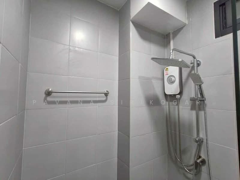 บ้าน 4-ห้องนอน, กรุงเทพ, ลาดพร้าว, ลาดพร้าว, กรุงเทพ, 250 ตร.ม., บ้านเดี่ยว ให้เช่า, โดย Pavana Sirikogar, 500161373 - DDproperty.com