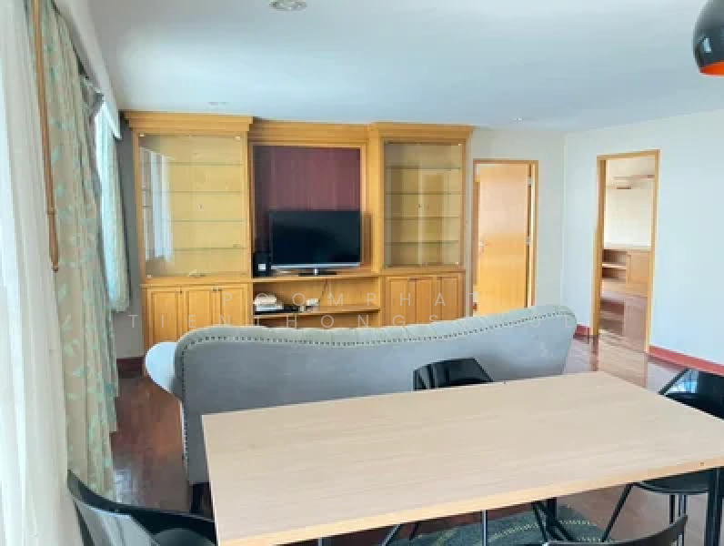 Acadamia Grand Tower, Bangkok, Soi Sukhumvit 43, Khlong Tan Nua, Watthana, Bangkok, 2 Bedrooms, 151 sqm, Condo For Sale, by Poomphat Tienthongsakul, 500161379 - DDproperty.com