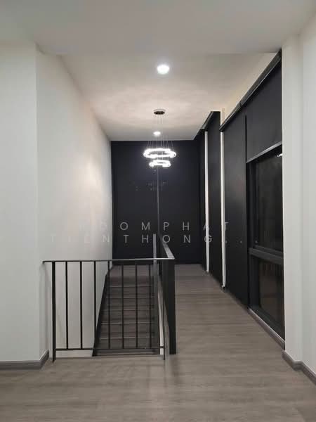 3-BR House, Bangkok, Bang Chak, Phra Khanong, Bangkok, 3 Bedrooms, 250 sqm, Single Detached House For Sale, by Poomphat Tienthongsakul, 500161400 - DDproperty.com