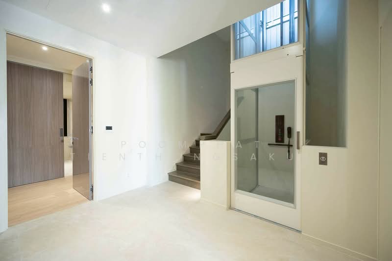 Noble Aqua Riverfront Ratburana, Bangkok, 39 Rat Burana Road, Rat Burana, Rat Burana, Bangkok, 5 Bedrooms, 795 sqm, Single Detached House For Sale, by Poomphat Tienthongsakul, 500161414 - DDproperty.com